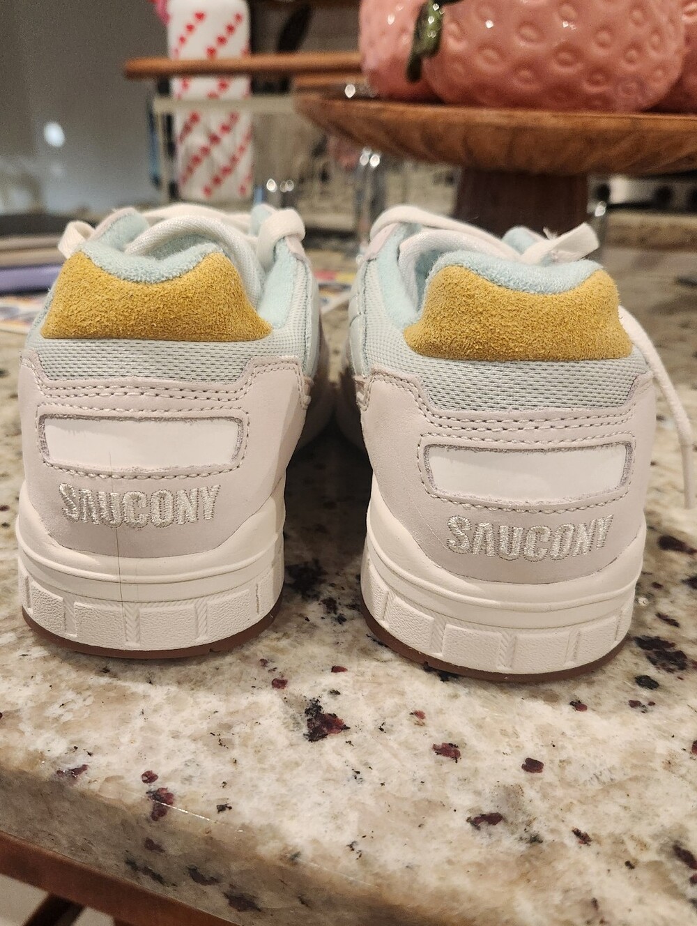 Sz 9 Saucony Women's Shadow 5000 - Picture 4 of 6